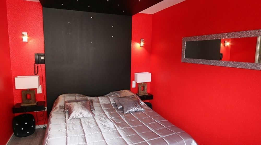 Logis Hotel Centrotel Et Spa Bulles D'Allier Montmarault Zewnętrze zdjęcie