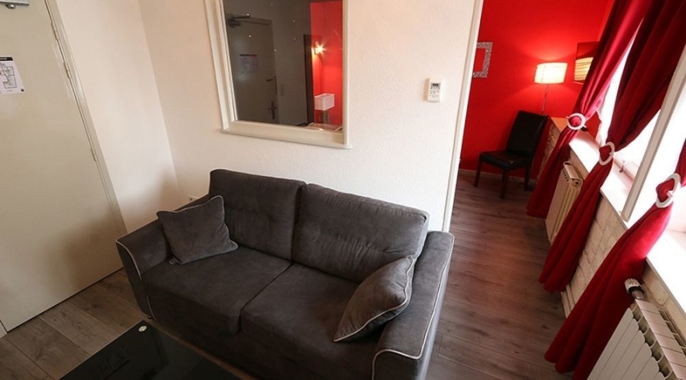 Logis Hotel Centrotel Et Spa Bulles D'Allier Montmarault Zewnętrze zdjęcie