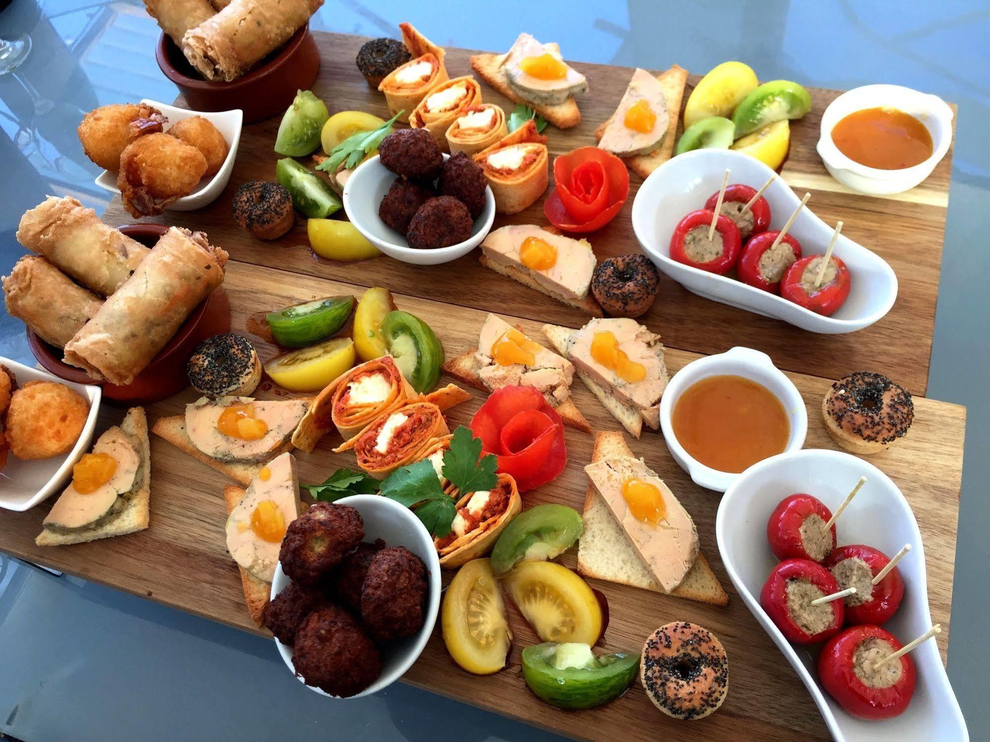 Logis Hotel Centrotel Et Spa Bulles D'Allier Montmarault Zewnętrze zdjęcie